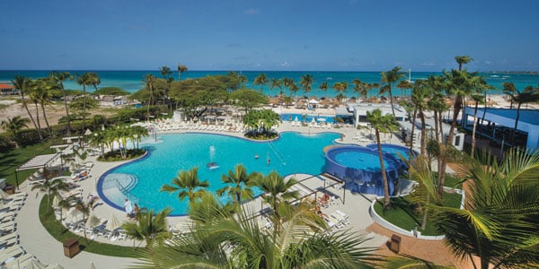 Pool at Riu palace antillas