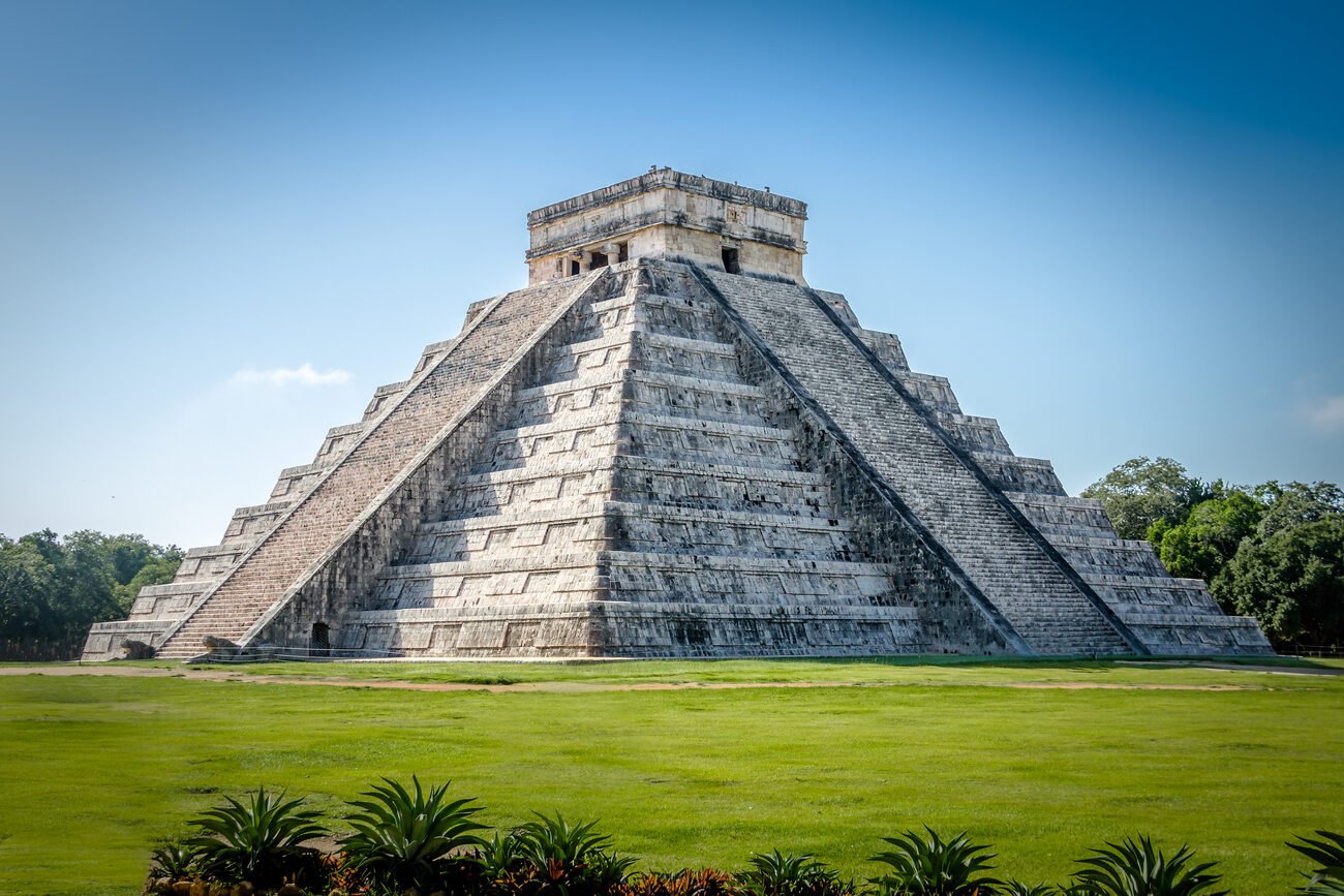 Mayan ruins-iStock-615911892.jpeg