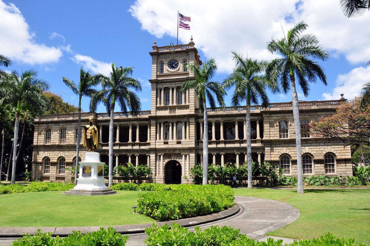 Oahu-Iolani-Palace.jpeg